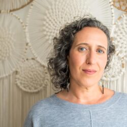 Darshana Oakland, California somatic sex and intimacy coaching for women, NB vulva owners and couples